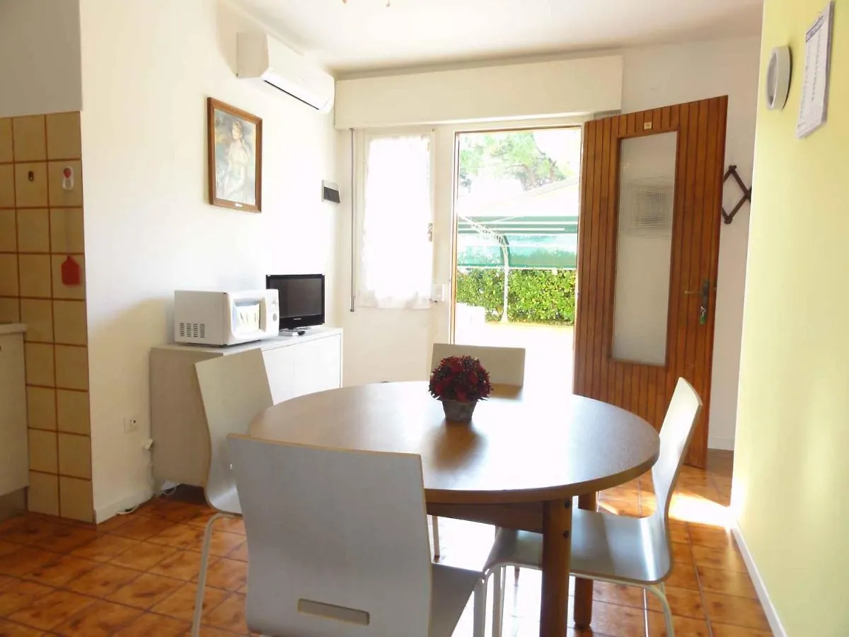 Apartment In Bibione 40087 Italy